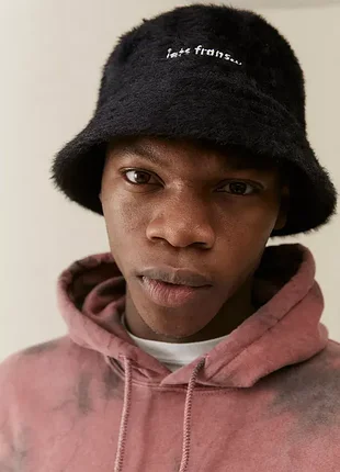 Urban outfitters чоловічий капелюх-відро.