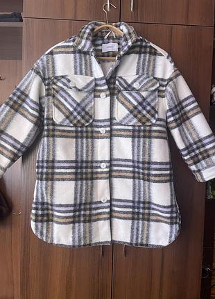 Пальто на дівчинку 8-10 років