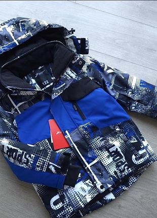 Стильні зимові термокуртки