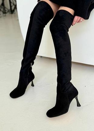 Трендові ботфорти в цьому сезоні на каблуку