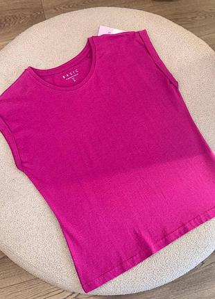 Жіноча футболка з колекції basic