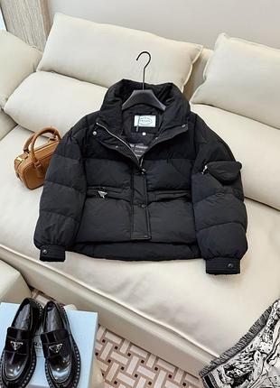 Чорна куртка , пуховик наповнювач білий гусячий пух