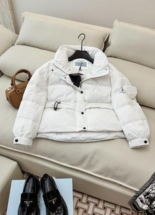 Біла куртка пуховик з наповнювачем гусячий пух