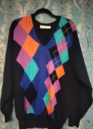 Вінтажний шерстяний светр розмір l