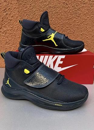 Оригінальні високі чоловічі кросівки jordan розмір 39-40 устілка 25 см темно синього кольору в ідеальному стані 🔥