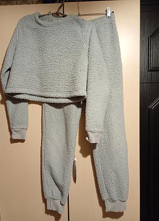 Пижама женская теплая, размер с/ хс.