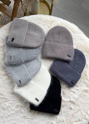 Шапка женская зимняя из ангоры натуральная осень весна демисезонная стильная мягкая теплая красивая разные цвета для женщин и девушек