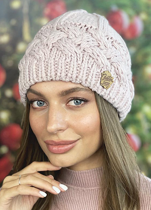 Шапка женская теплая на флисе светлая пудра дюран