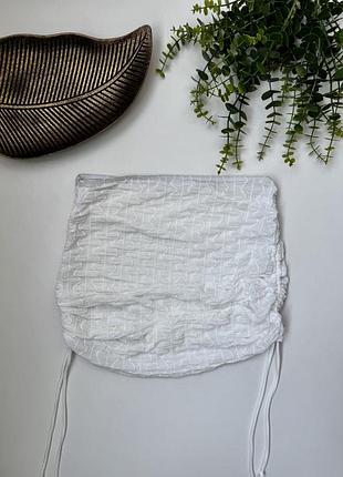 Прозора спідниця