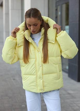 Пуховик зима зʼємний капюшон жовтий на мембрані