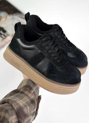 Кросівки кеди замшеві шкіряні зимові з хутром чорні жіночі теплі