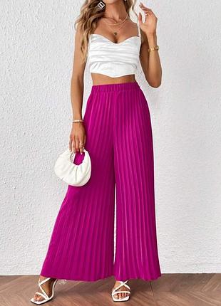 Яскраві літні штани, малинові широкі, зі складками літні штани, розмір 50