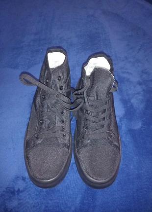 Продам стильные черные кеды 👟