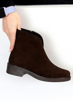 Натуральная замша, модные базовые женские зимние ботинки