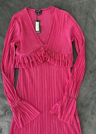 Дуже гарна вечірня сукня