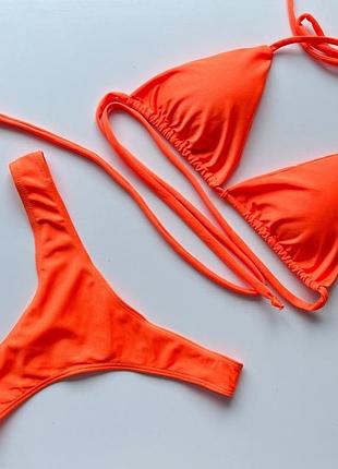 Купальник помаранчевий зі стрингами