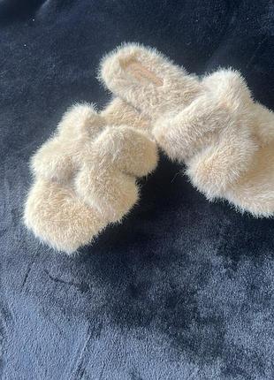 Шльопки а хутрі