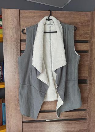 Жилет на меху infinity women