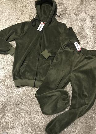Теплий костюм
