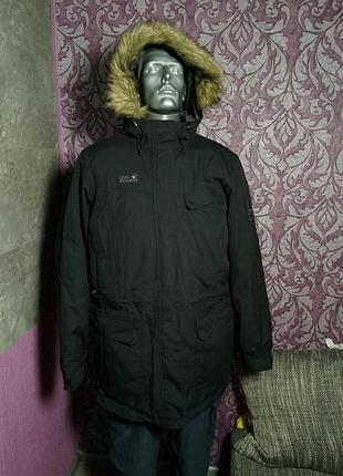 Женская длинная парка от бренда jack wolfskin xl.