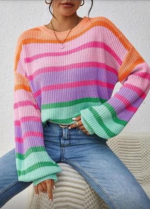Яскравий светр весняний