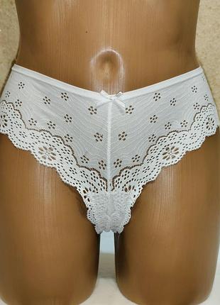 Красивые трусики стринги s-m