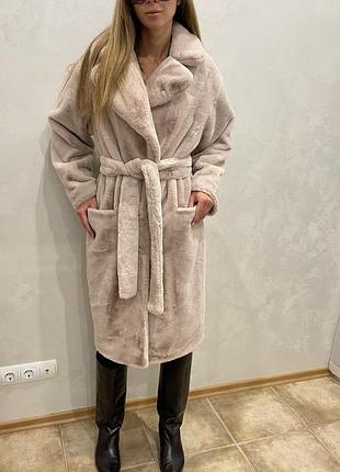 Шубка зимова , подовжена , штучне хутро , всі заміри на фото