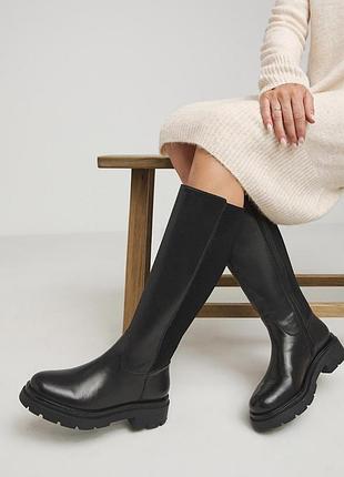 Marco tozzi шкіряні високі чоботи.