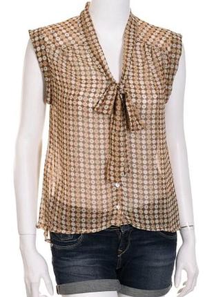 Легка блузка