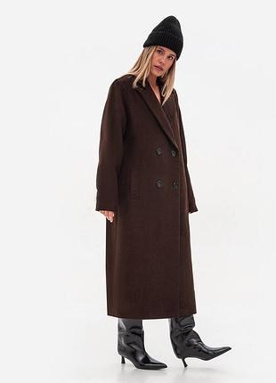 Базовое пальто на пуговицах шоколад