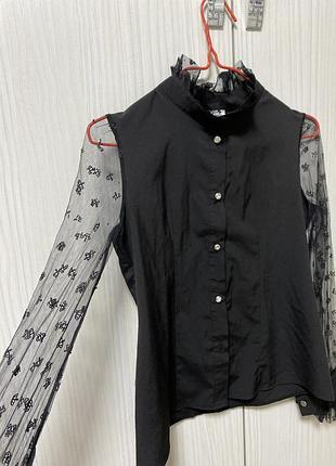 Блузочка чорного кольору