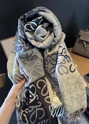 Шарф теплий loewe