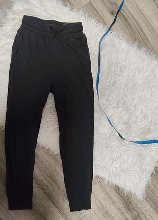 Круті домашні тоненькі штани 134-140 см