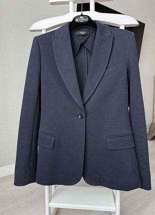 Костюм классический брючный max mara