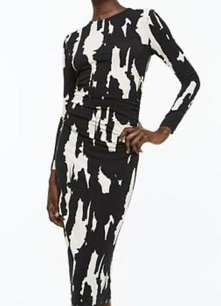 Дуже красива стильна сукня міді з драпіруванням від h&m