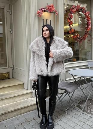 Шуба жіноча