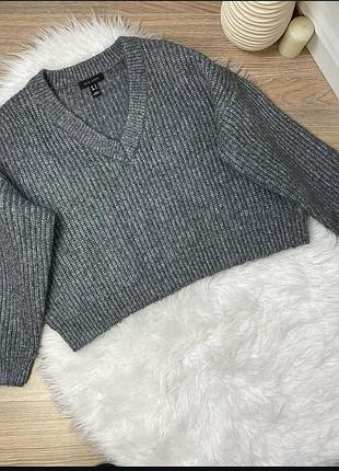 Сірий светр жіночий пуловер