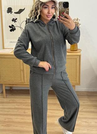 Повсякденний костюм машинної в'язки з кофтою на блискавці з капюшоном з прямими штанами