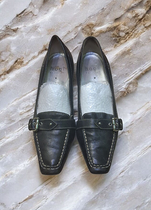 Женские кожаные туфли