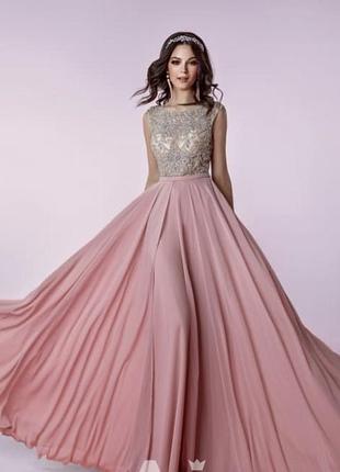 Сукня вечірня