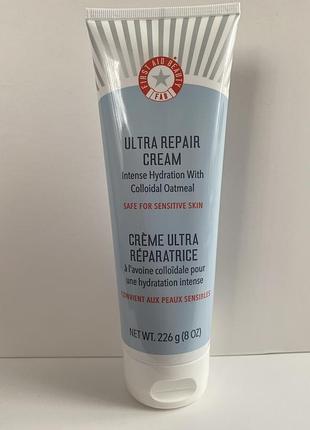 Великий об’єм 226 г. інтенсивний зволожуючий крем first aid beauty ultra repair cream 226 г