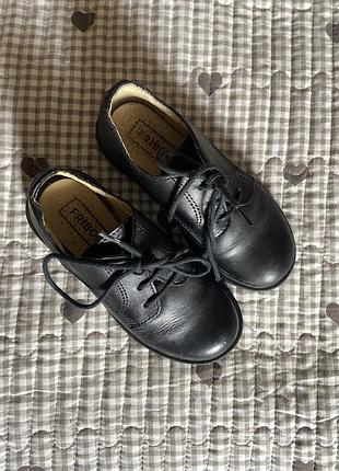 Туфлі, шкіряні туфлі