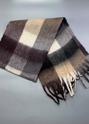 Женский шарф