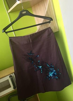 Коричневая стрейчевая женская юбка peach/ расшитая бисером и пайетками/!!️нюанси‼️