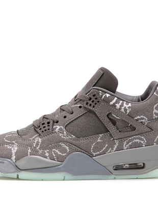 Air 4 retro kaws 3
