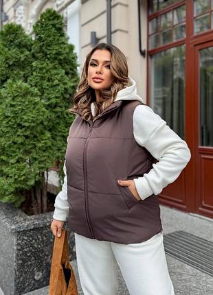 Теплая женская жилетка на силиконе шоколад батал жилет большие размеры