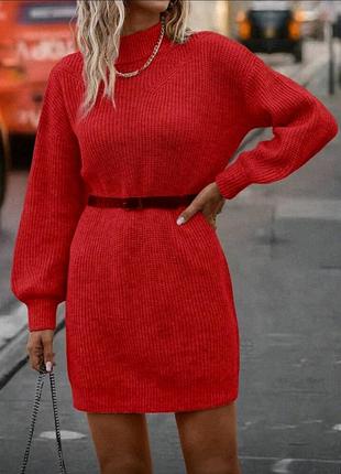 Платье красное теплое