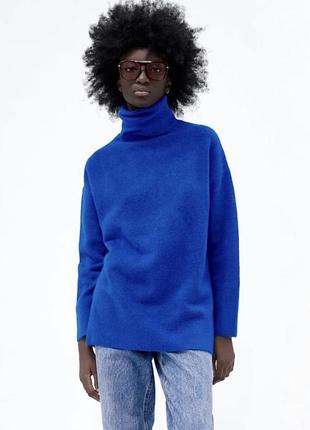 Синій светр від zara розміром s з високим вирізом