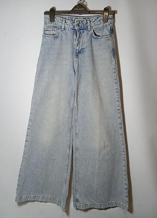 Блакитні широкі джинси для підлітка