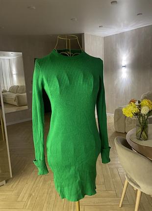 Стильна приталена туніка в рубчик